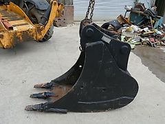 Titan trenching bucket new shop soiled 80 mil pins