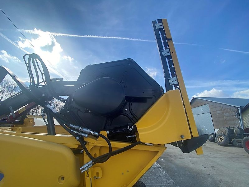 New Holland 35V Varifeed