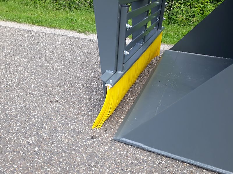 Bressel und Lade Sammelschaufel L88