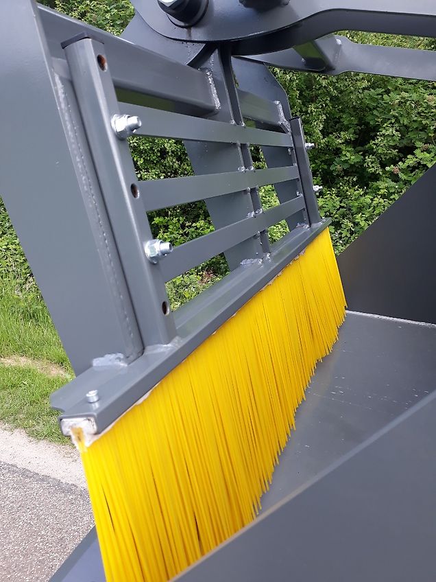 Bressel und Lade Sammelschaufel L88