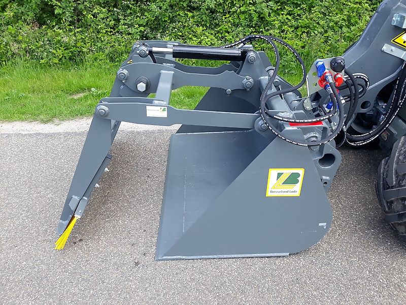 Bressel und Lade Sammelschaufel L88