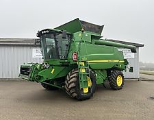 John Deere T660 John Deere T660