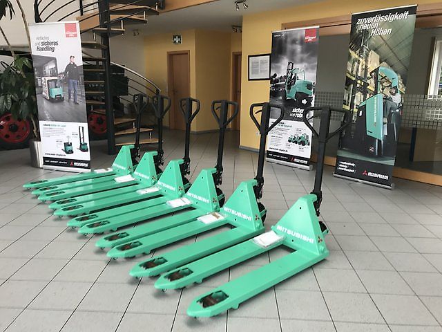 Mitsubishi M25 Hubwagen Ameise Stapler Wozek Podnosny