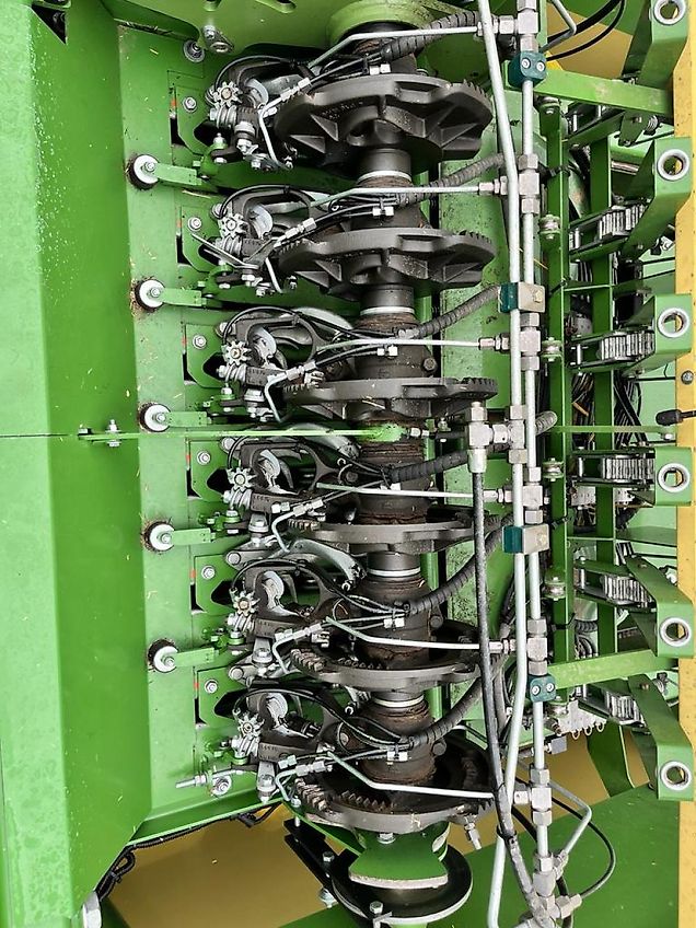 Krone BigPack 1270 VC