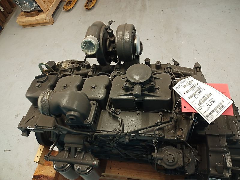 Iveco F4GE9684R J602 (Spare part/Reservedel/Ersatzteil)
