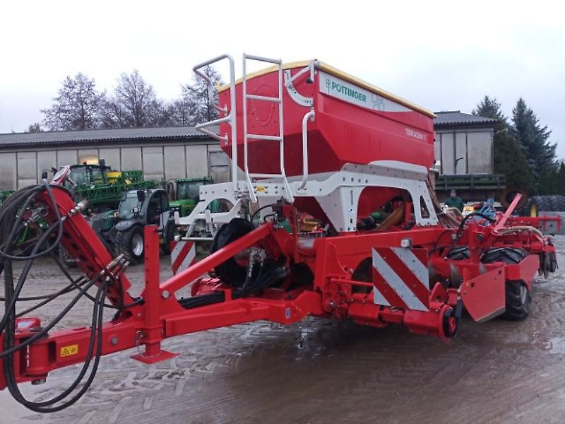 Pöttinger Terrasem R3