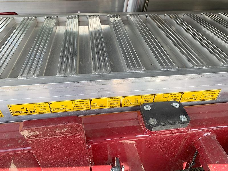 Pronar T 679/4 MN Baukipper mit Laderampen 11 to