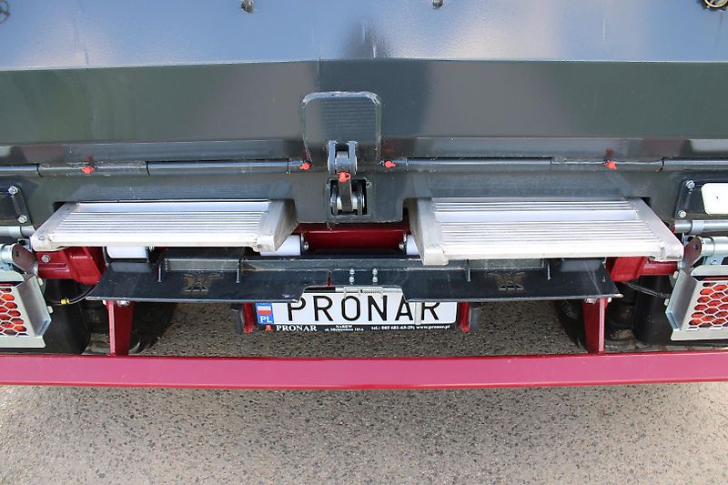 Pronar T 679/4 MN Baukipper mit Laderampen 11 to