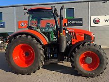 Kubota M7151