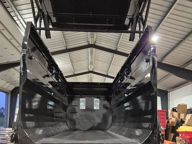 Umega SPC 16 Muldenkipper