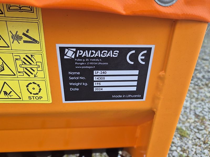 PADAGAS SP-240 Kastenstreuer Traktor Kubota Isek