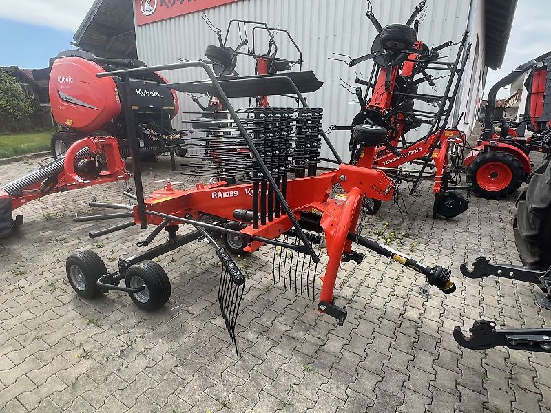 Kubota RA 1039
