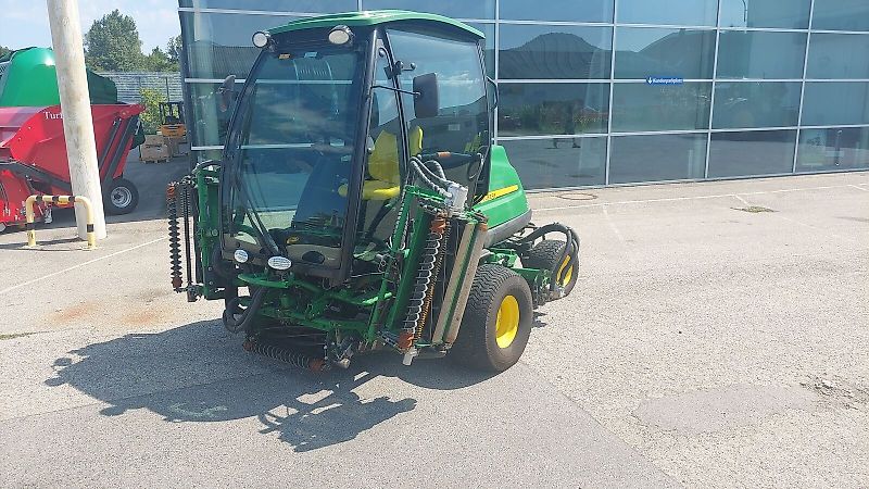 John Deere 8900A