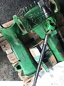 John Deere 6630 | 6830 | 6930 | 7430 | 7530 - Zwolnica - Zwrotnica - Półoś - Skrzynia - Silnik (Części zamienne)