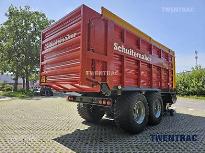 Schuitemaker Rapide 6600s opraapwagen
