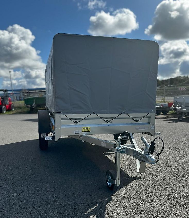 AKTION Neptun Praktik 263 750kg inkl. Plane und Spriegel Anhänger