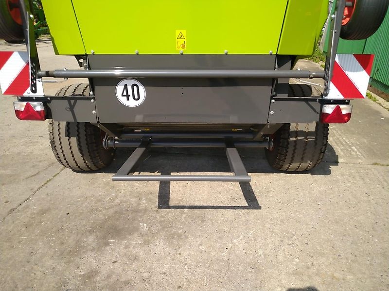 Claas Rollant 520 RC