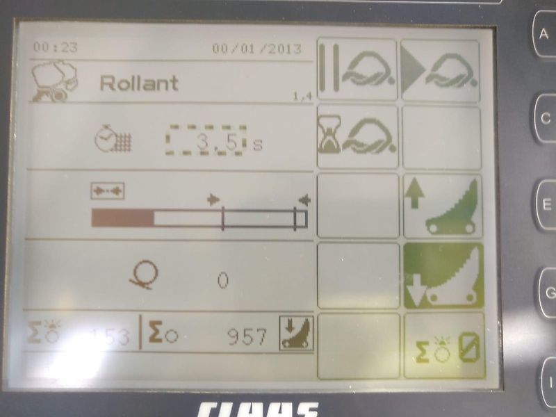 Claas Rollant 520 RC
