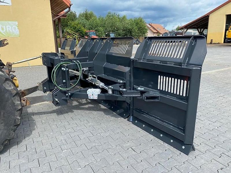 D&D Landtechnika Siloschild Schiebeschild Maisschild