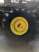 John Deere 1072, 1075, 1085, 1055, 975 1065 koła 23.1-26 felga 20x26 (Części zamienne)