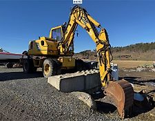Komatsu PW 110R Komatsu PW 110R