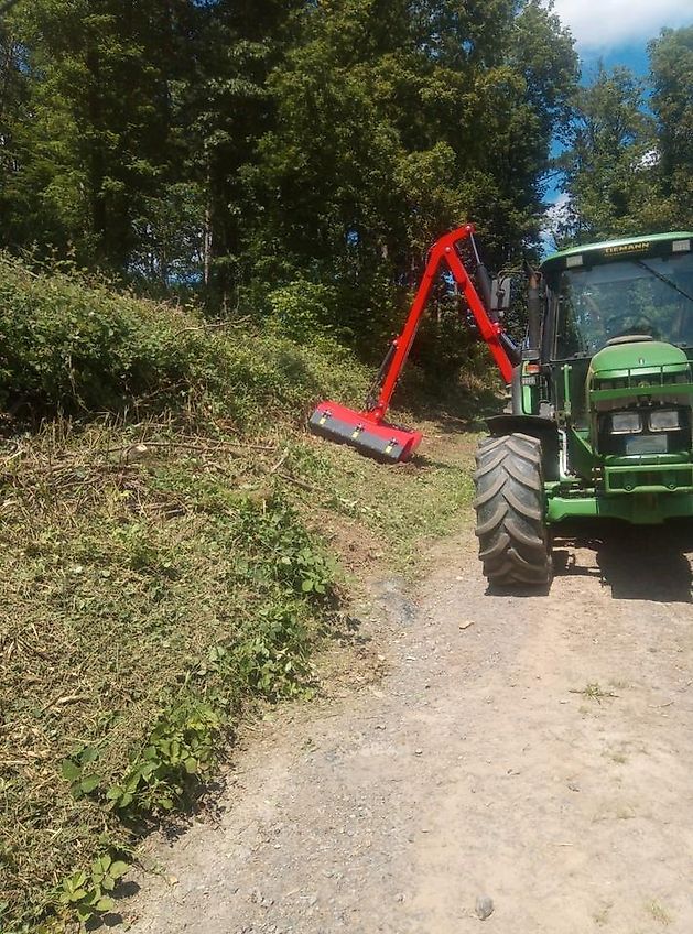 Omarv Böschungsmulcher Auslegemulcher Auslegemäher Mulcher