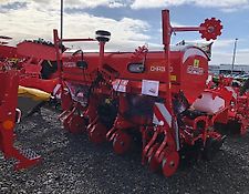 Maschio Chrono 306 6-reihig 75cm mit Düngerstreuer Maschio Chrono 306 6-reihig 75cm mit Düngerstreuer