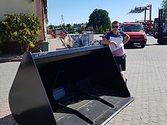 Metal-Technik Teleskoplader Schaufel JCB, Liebherr, Manitou, Case, Caterpillar / Łycha do koparki teleskopowej / Cucharón para cargadoras telescópicas.