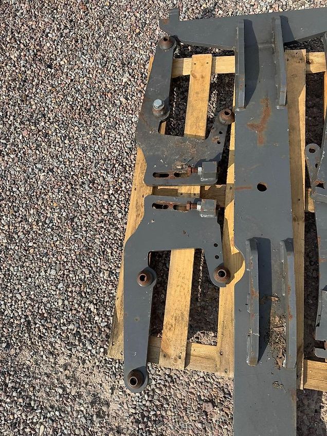 Massey Ferguson Unterzug für 8er Serie, war vorher an einem 8732 verbaut