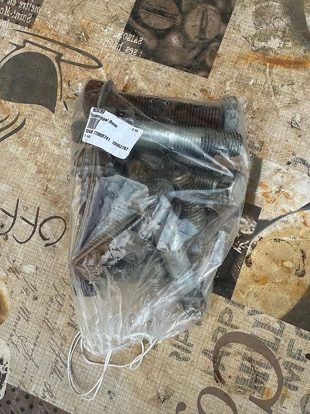 Massey Ferguson Unterzug für 8er Serie, war vorher an einem 8732 verbaut