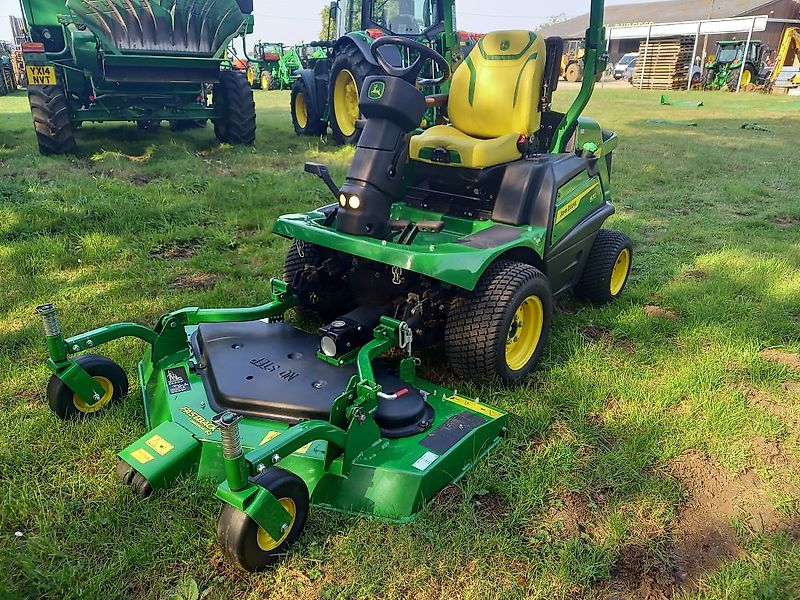 John Deere 1570 62RD