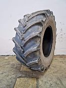 Goodyear 600/65R28 Goodyear optitrac gebruikt 25MM onregelmatig gesleten