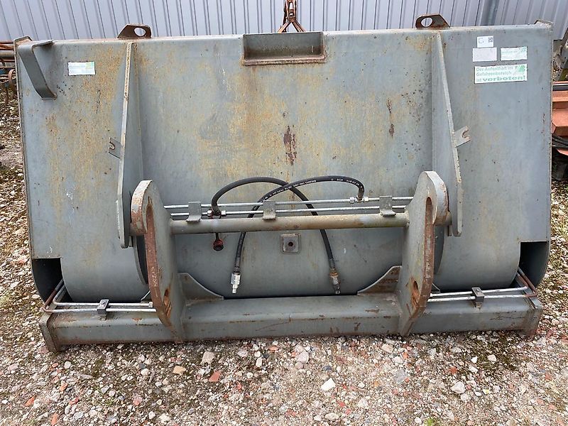 Bressel und Lade 2000