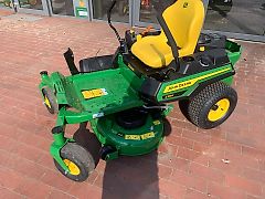 John Deere Rasenmäher Zero Turn Z315E sofort verfügbar