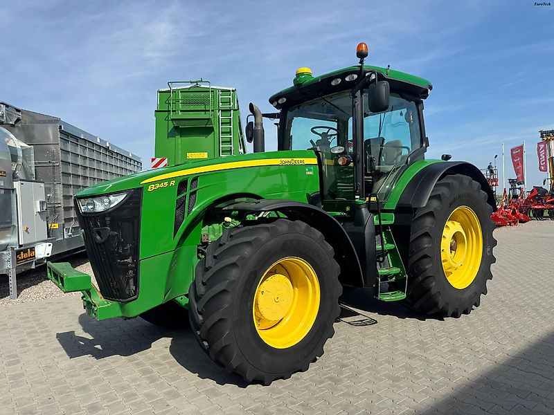 8345R 2016 na E23 50km/h GPS 9L jak 8360R 8400R