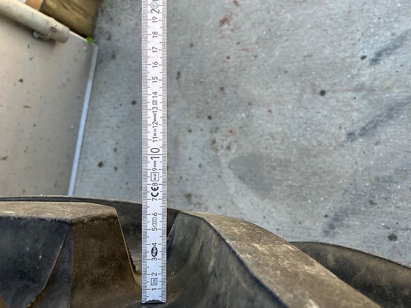 Fendt 650/60R38 + 750/70R44