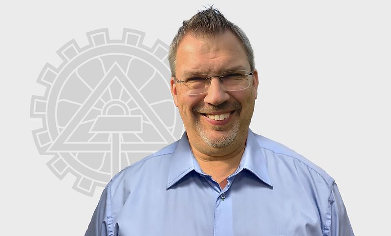 Osoba do kontaktu Pan Jesko Wilk